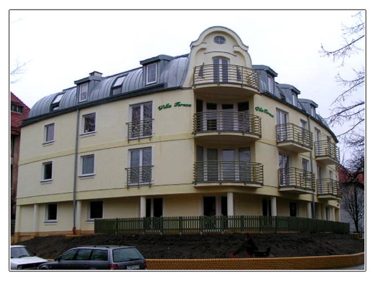 Wyspa Uznam - Pilsudskiego Swinoujscie Exterior photo